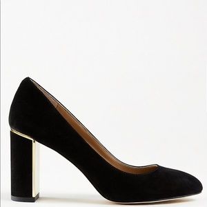 ANN TAYLOR KAIA SUEDE BLOCK HEELS (11)